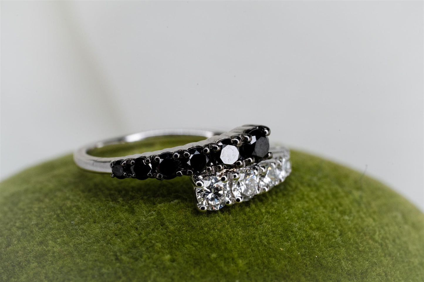 Graduated Black & White Diamond Ring