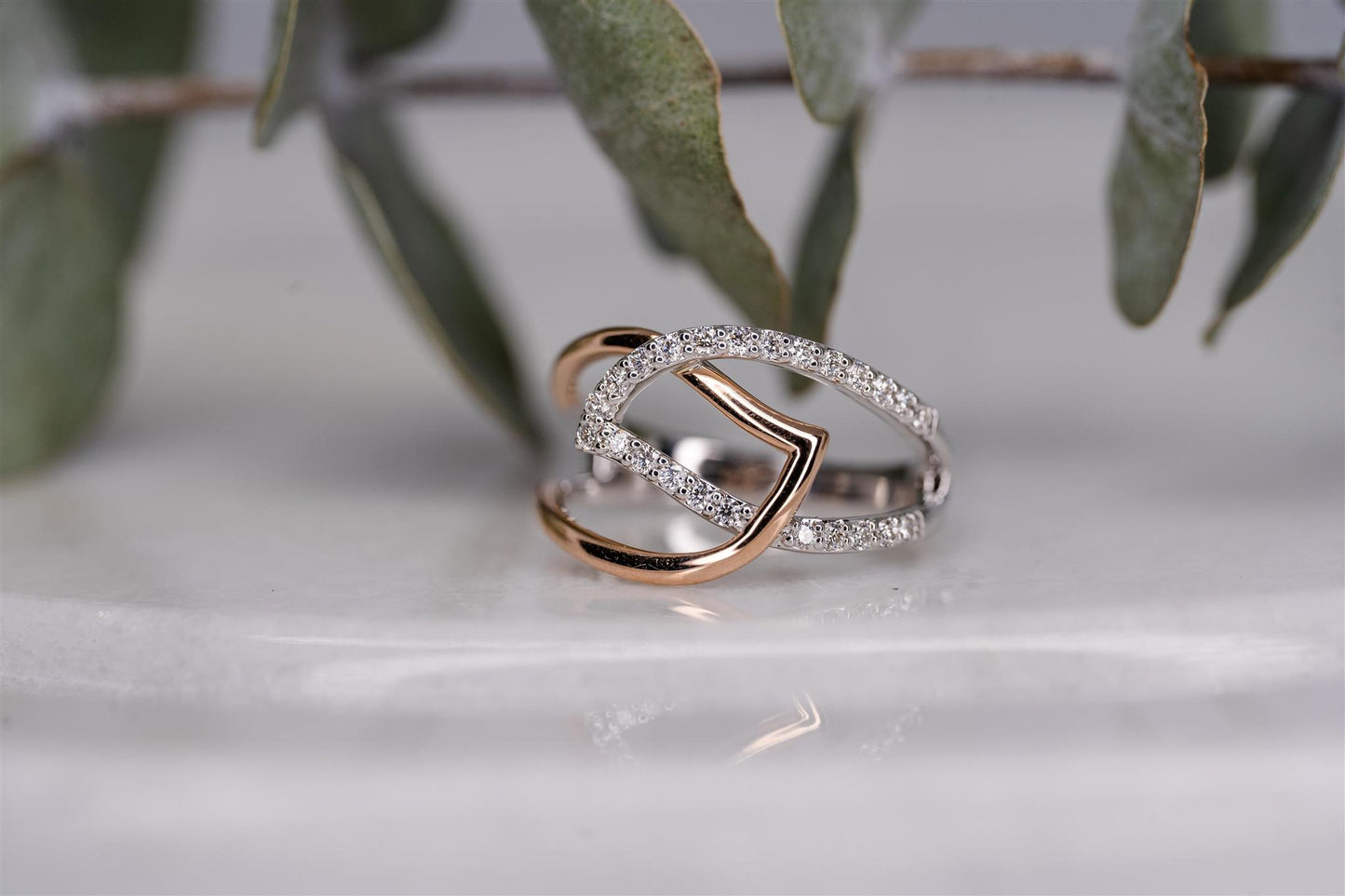 14K White Gold and Rose Gold Diamond Ring
