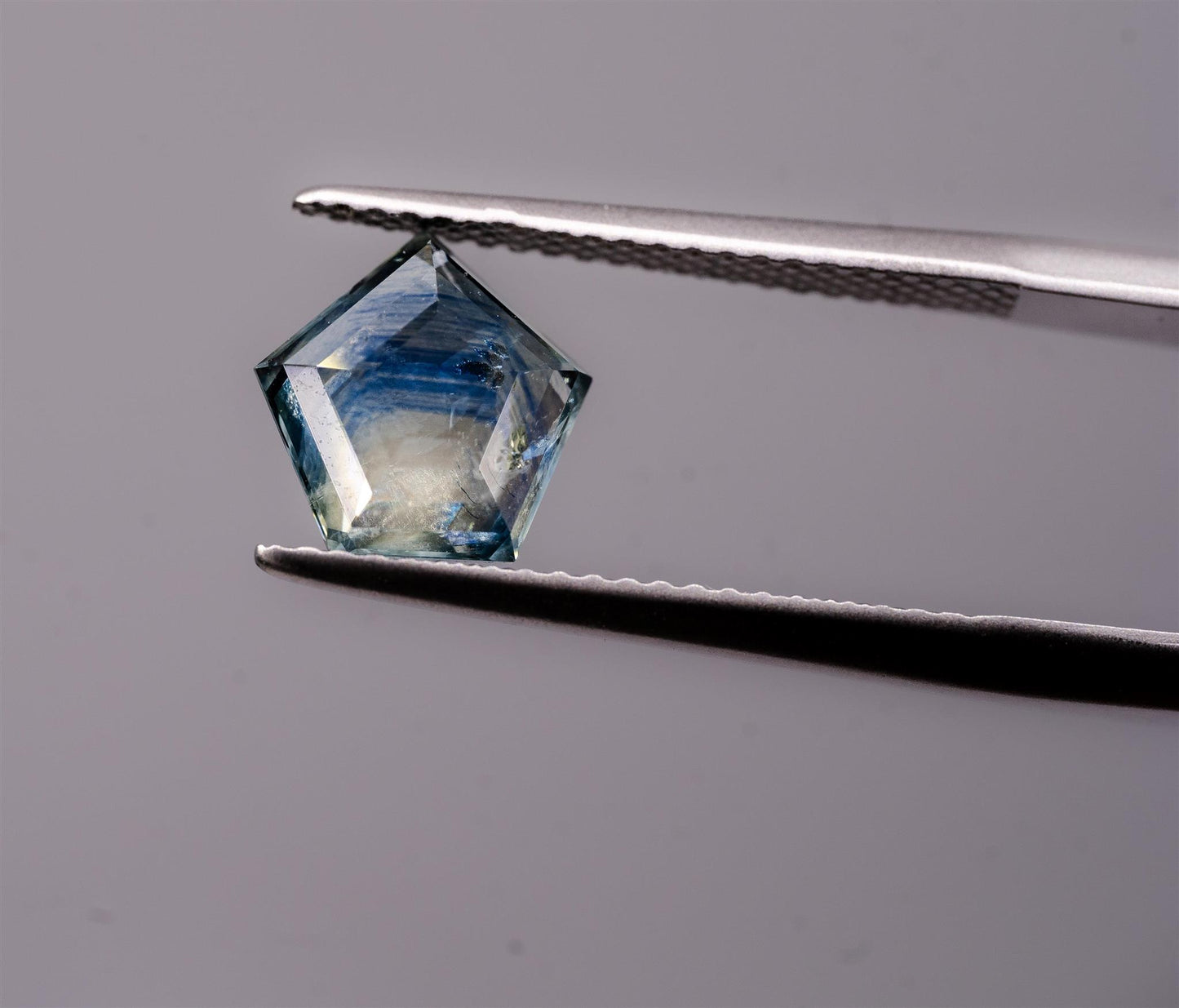 Loose Montana Sapphire (2.33ct)