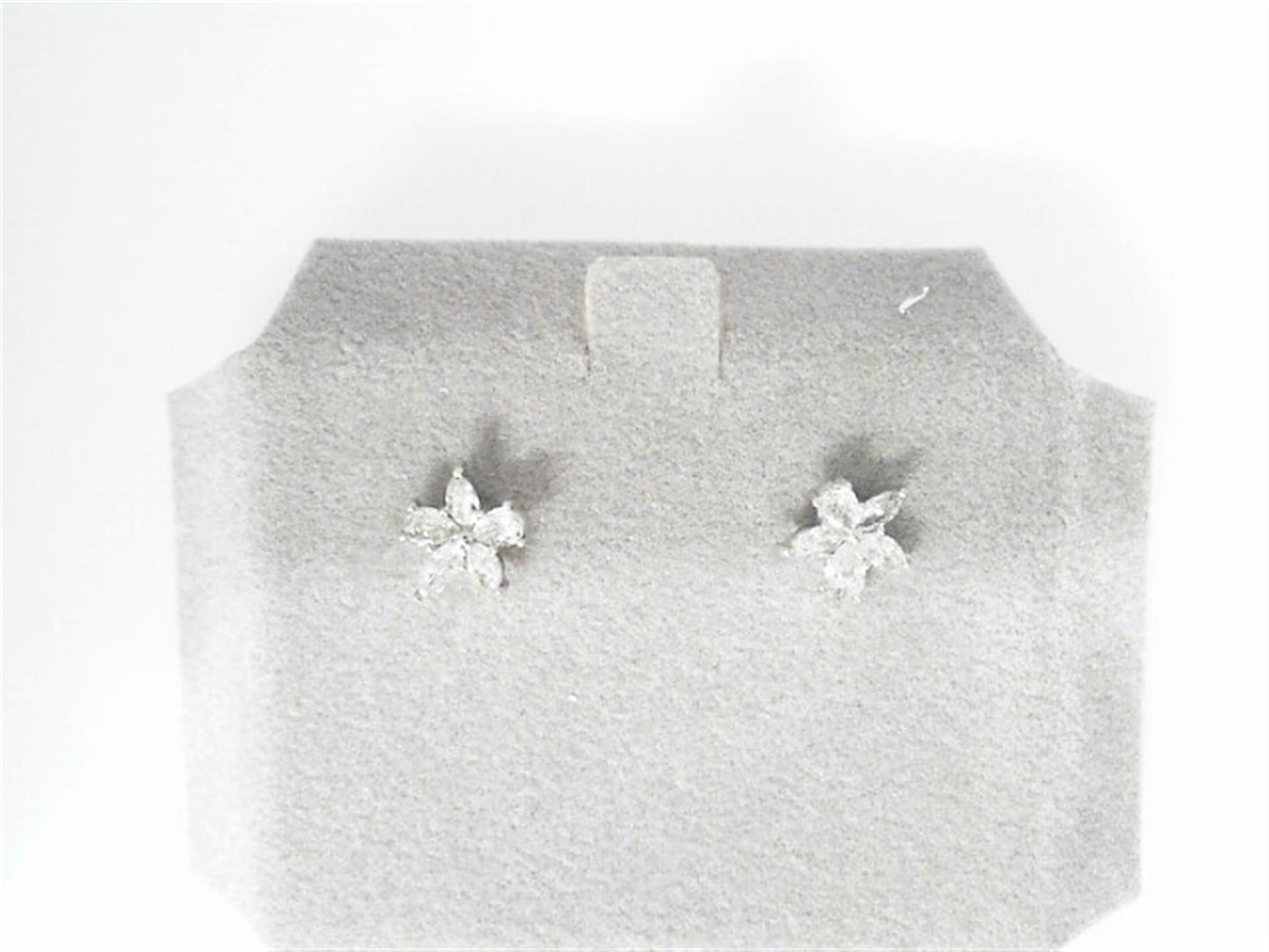 Diamond Earring