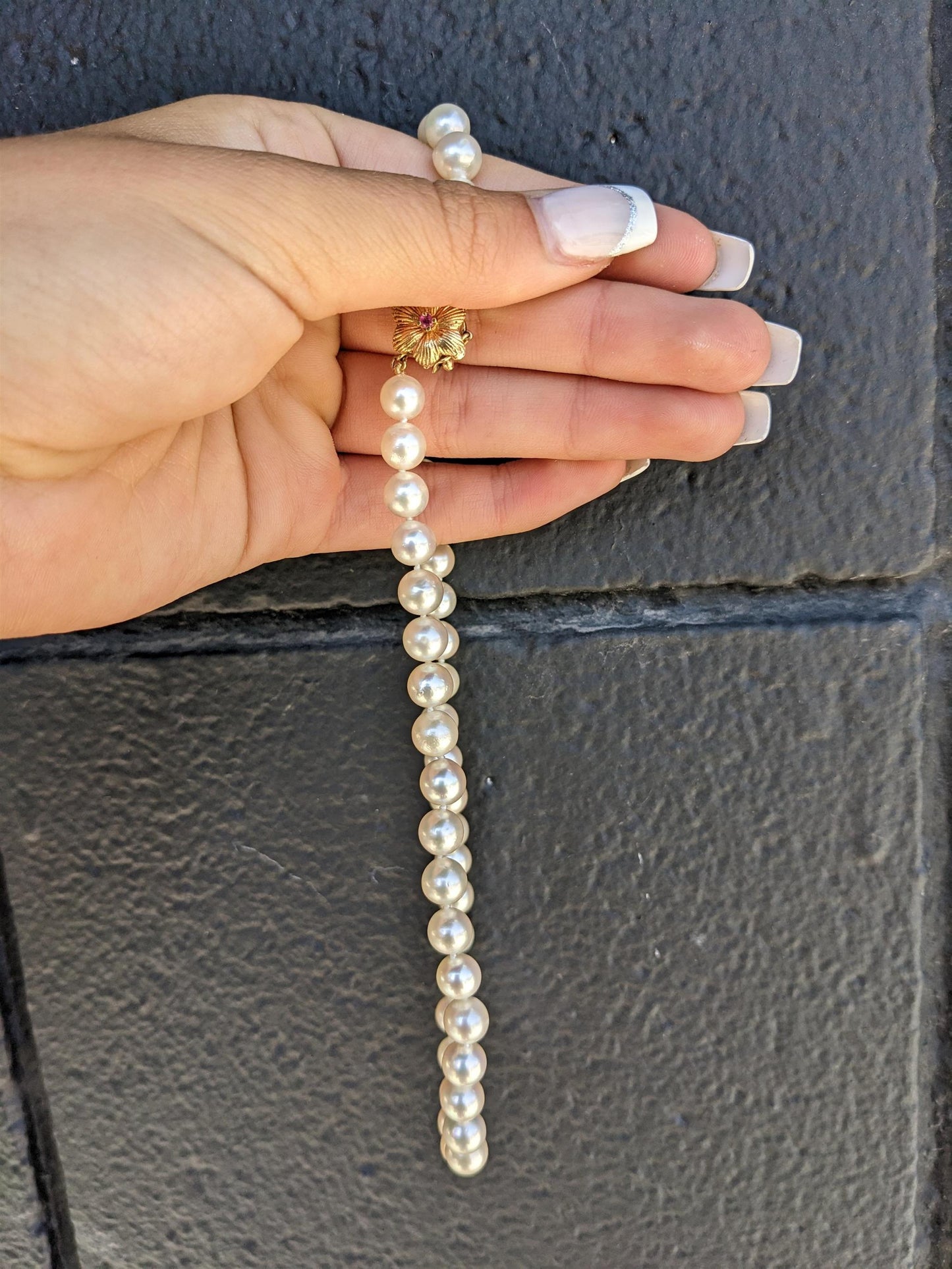 Vintage White Pearl Necklace
