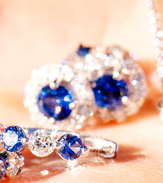 Yogo Sapphire and Halo Diamonds Studs