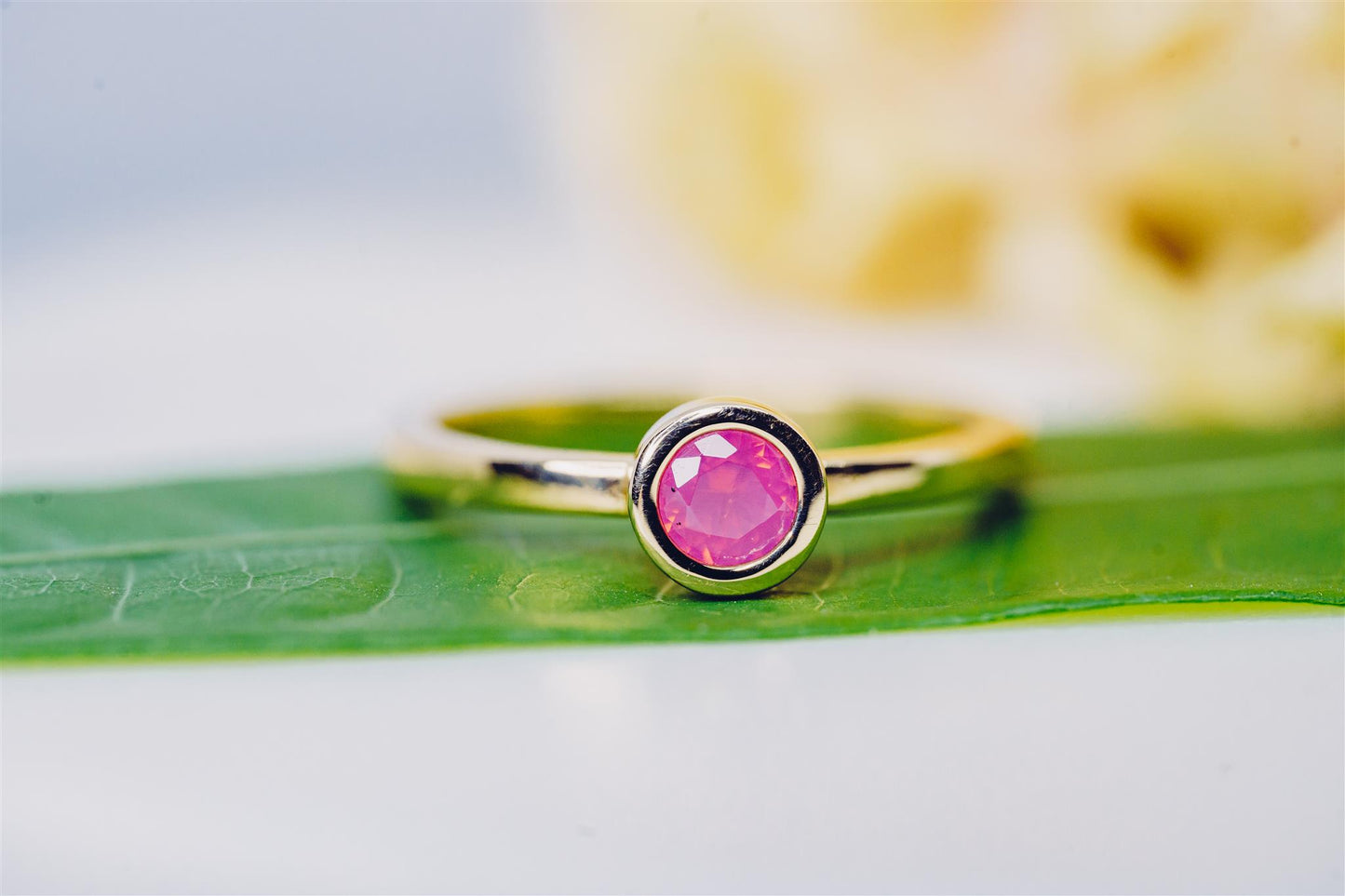 14K Yellow Gold 4.5mm Bright Sleepy Pink Spinel Ring