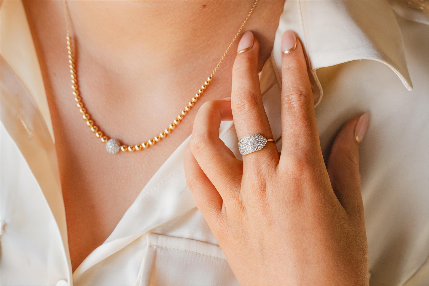 Diamond Circle And Yellow Gold Necklace