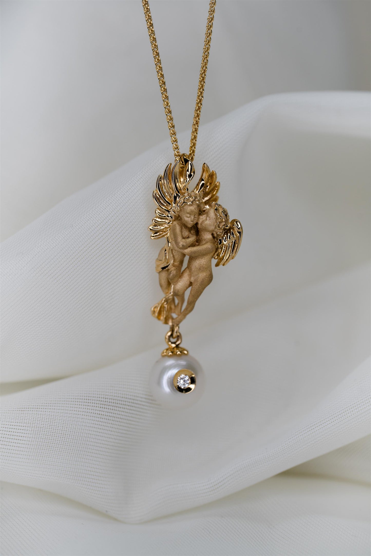 Diamond Pearl Pendant