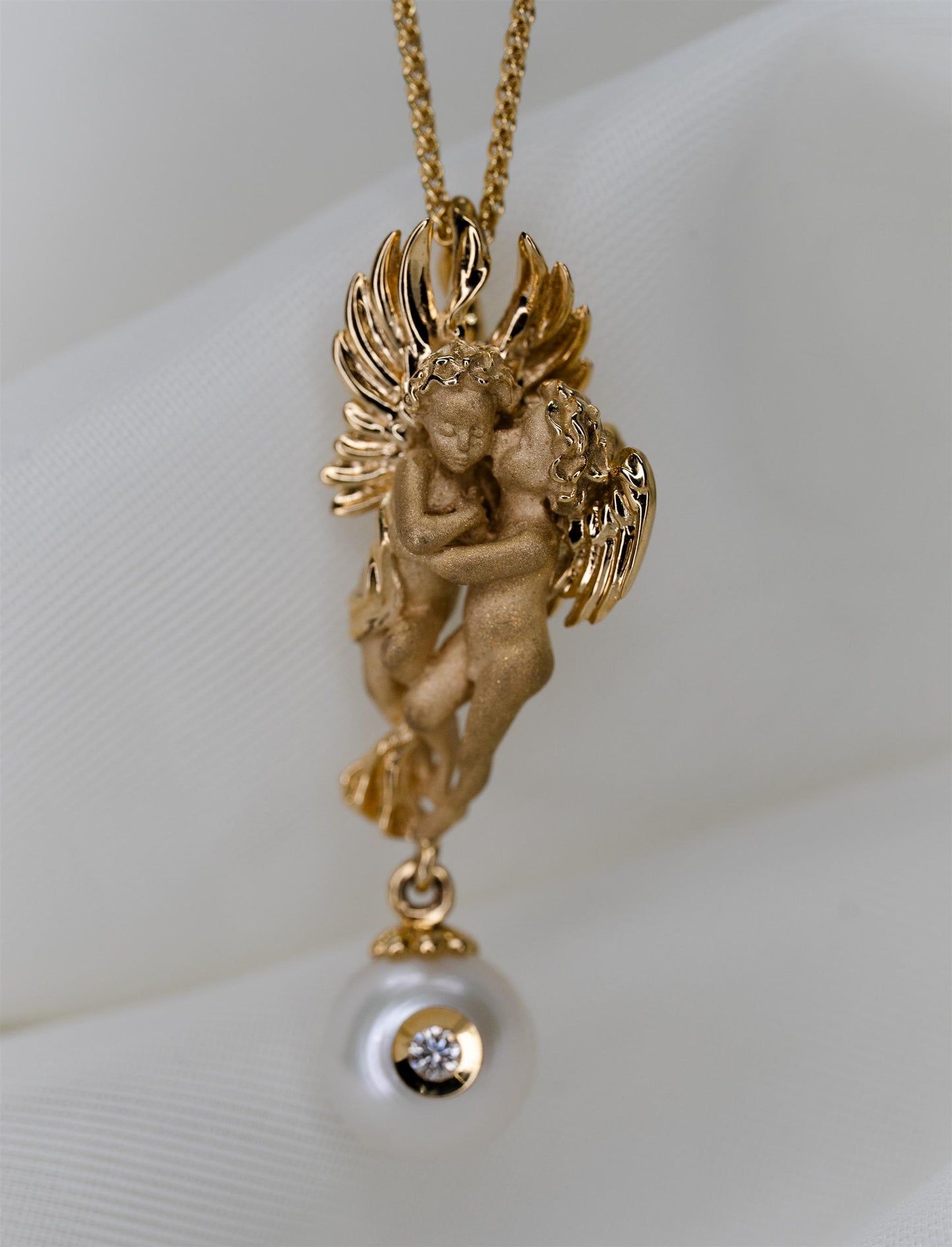 Diamond Pearl Pendant